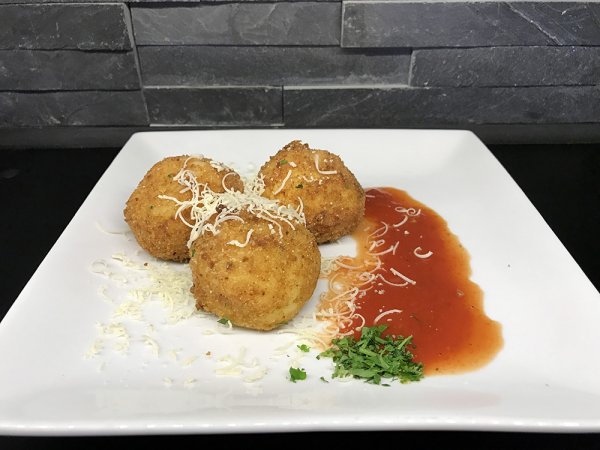 Spinach and Ricotta Rice Balls