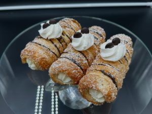 Horn - Whipped Cream