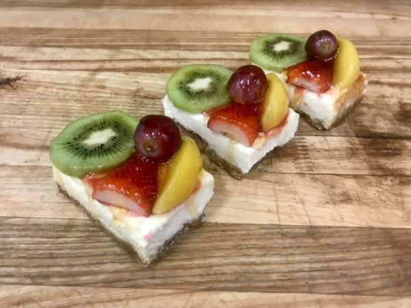 Cheesecake - Mixed Fruit - Square