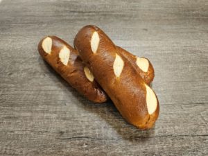 Pretzels - Demi Baguette