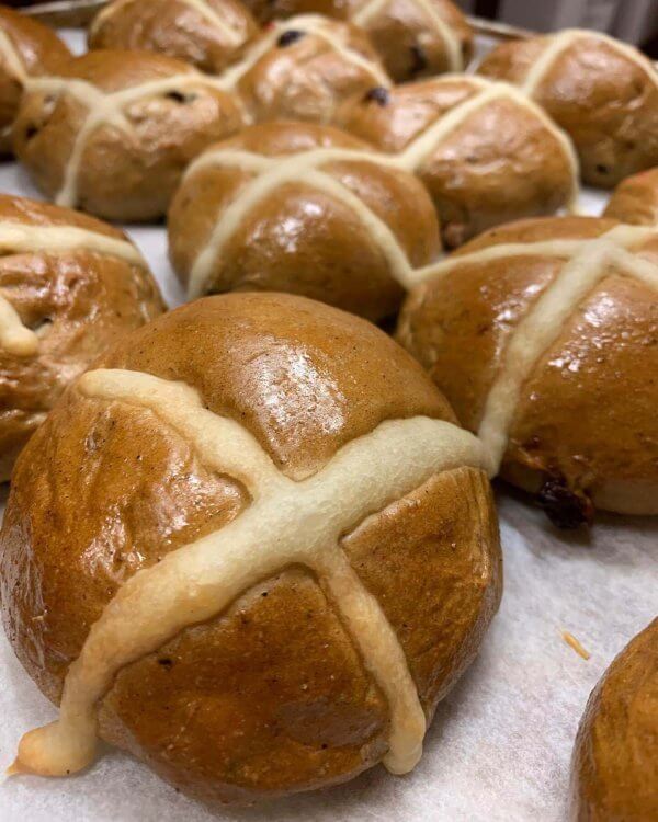 Buns - Hot Cross (6)
