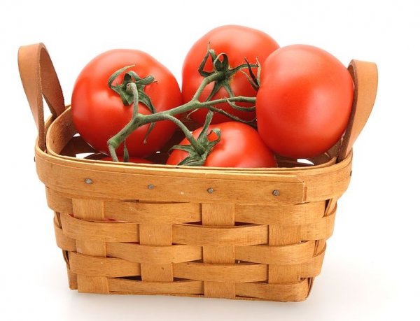 *Local - Tomatoes - Basket*