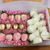 *Luxury Valentine's Gift Box - Light Roses PRE-ORDER*