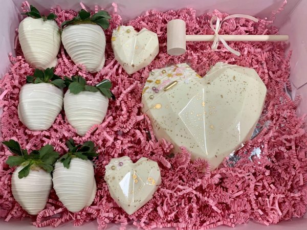 *Smash Heart Gift Box*