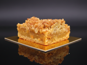 Apple Crumble Square