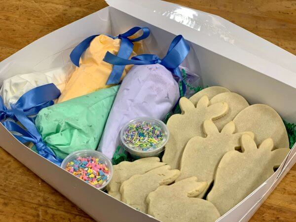 *Easter Cookie Decorating Kit*