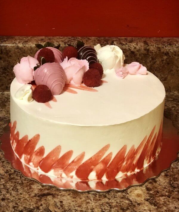 Mama's Cake - 8"