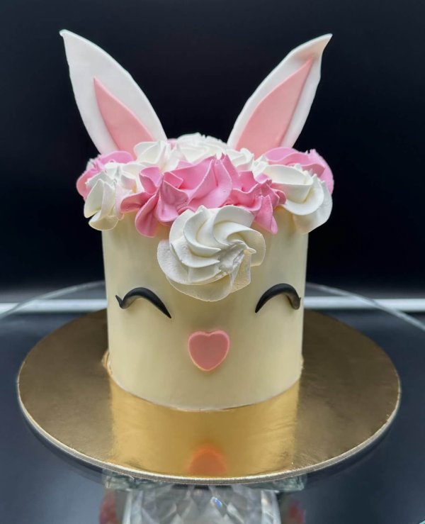 4" Bunny Cake