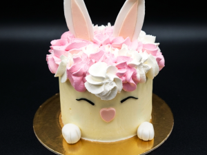 4" Easter Bunny Cake