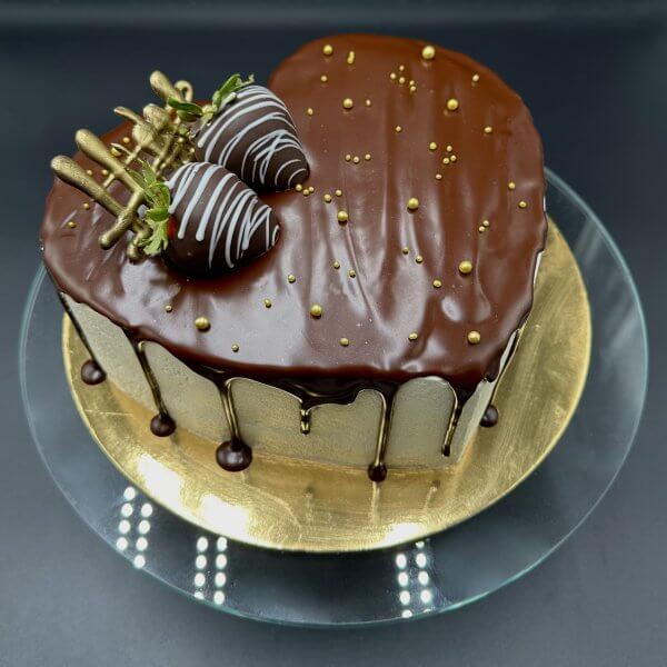 Strawberry Chocolate Heart Cake