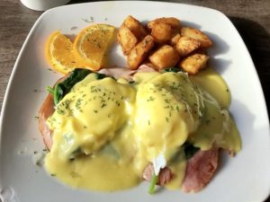 Eggs Benedict